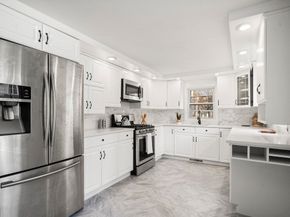 25 Highland Trl, West Brookfield MA 01585