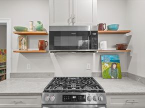 1 Hill St, Newburyport MA 01950