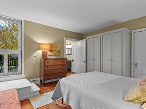 1 Hill St, Newburyport MA 01950