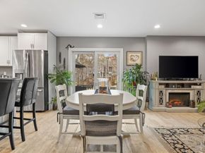 7 Hat Trick Dr, Plymouth MA 02360