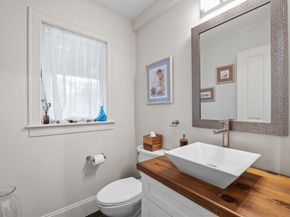 7 Hat Trick Dr, Plymouth MA 02360