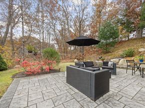 7 Hat Trick Dr, Plymouth MA 02360