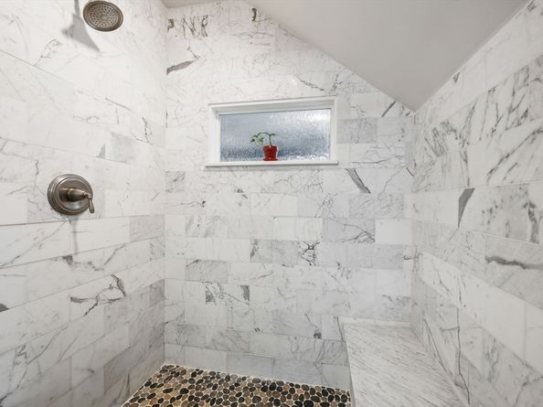 7 Hat Trick Dr, Plymouth MA 02360