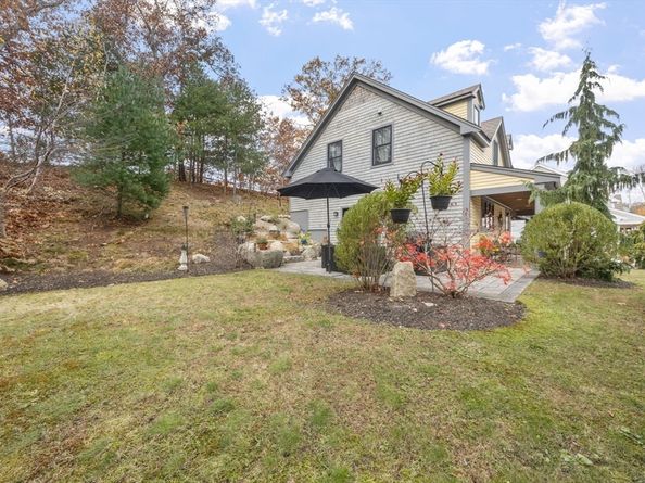 7 Hat Trick Dr, Plymouth MA 02360