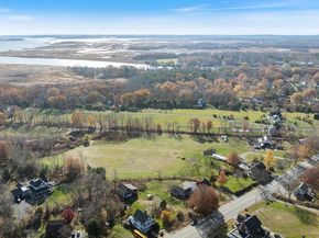 239 High Road, Newbury MA 01951