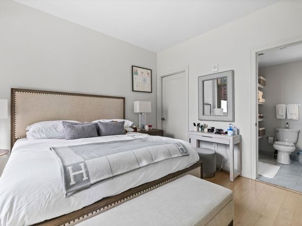 135 Seaport Blvd 538, Boston MA 02210