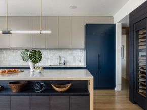 1 Huntington Avenue 1702, Boston MA 02116