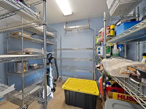 330 W Main St, Avon MA 02322