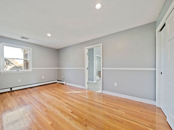 330 W Main St, Avon MA 02322