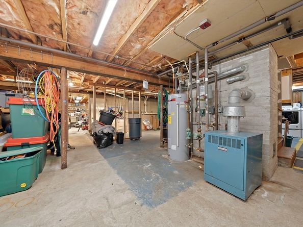 330 W Main St, Avon MA 02322