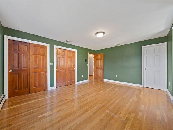 330 W Main St, Avon MA 02322