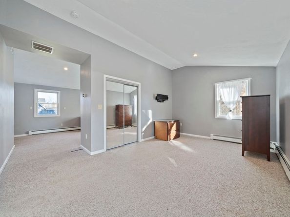 330 W Main St, Avon MA 02322