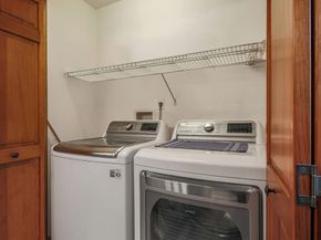 5 Wildflower Dr, Sutton MA 01590