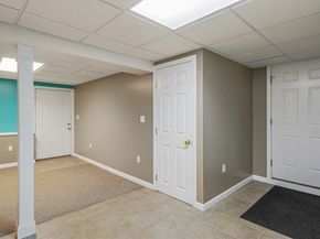 5 Wildflower Dr, Sutton MA 01590