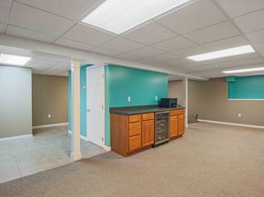 5 Wildflower Dr, Sutton MA 01590