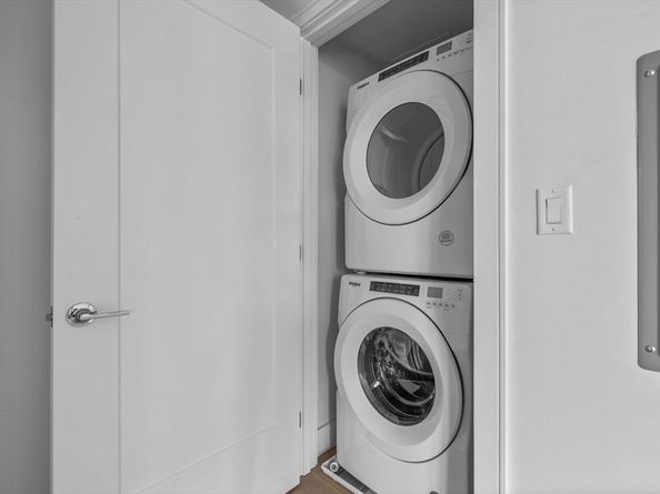 301 Border Street 511, Boston MA 02128