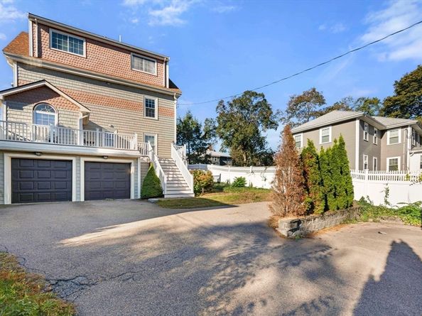 76 Taft Ave 1, Newton MA 02465