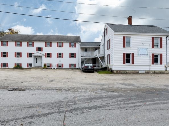 504 Main St, Sturbridge MA 01518