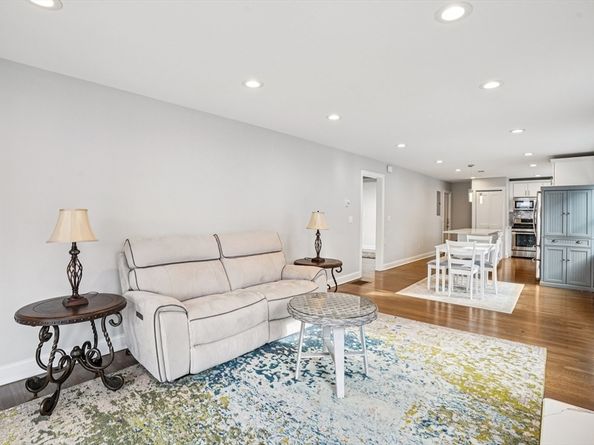 33 Slade St. 1, Belmont MA 02478