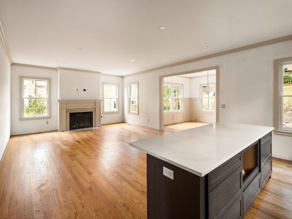 181 Lowell St, Arlington MA 02474