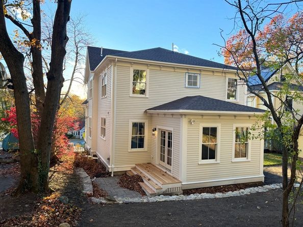 181 Lowell St, Arlington MA 02474