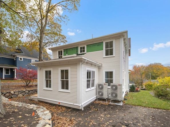 181 Lowell St, Arlington MA 02474