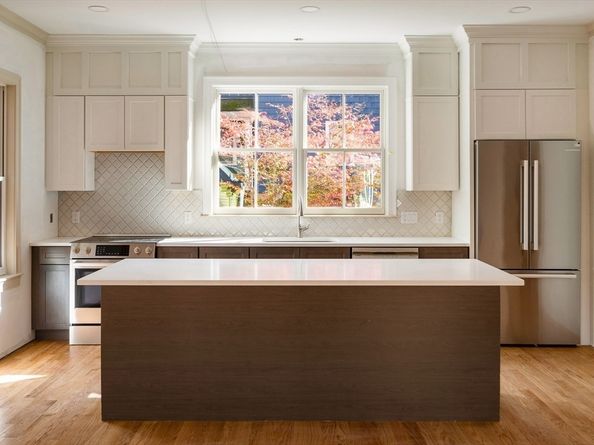 181 Lowell St, Arlington MA 02474