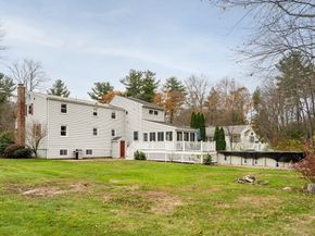 11 Violet Rd, Burlington MA 01803