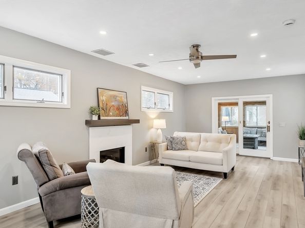 11 Violet Rd, Burlington MA 01803