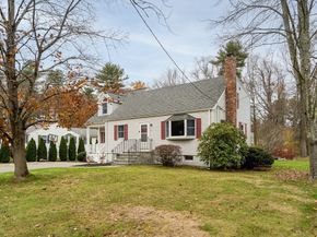 11 Violet Rd, Burlington MA 01803