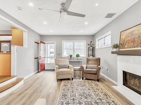 11 Violet Rd, Burlington MA 01803