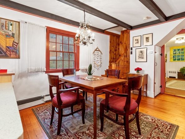 26 Coggeshall Rd, Gloucester MA 01930