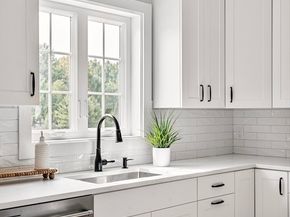 6 April Way, Millis MA 02054