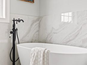 6 April Way, Millis MA 02054