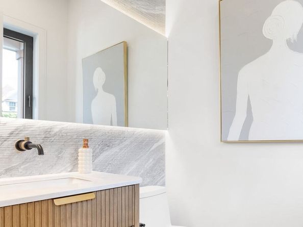 1597 Centre St. 1597, Newton MA 02461