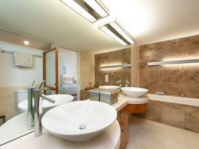 671-673 Boylston St 2, Boston MA 02116