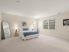 725 Boston Post Rd 12, Sudbury MA 01776