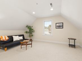 725 Boston Post Rd 12, Sudbury MA 01776