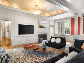 333 Lee St, Brookline MA 02445