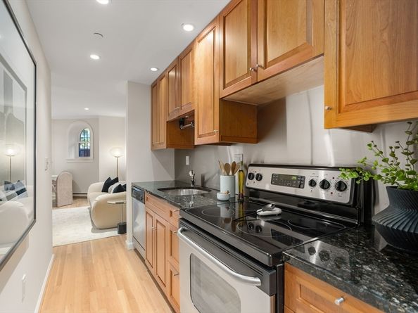 15 Marlborough St G, Boston MA 02116