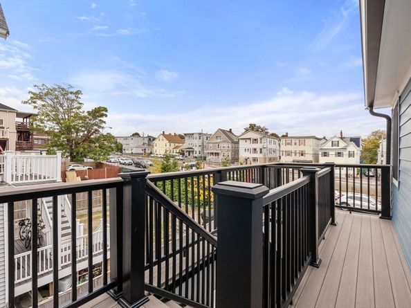 11 Macarthur Street B, Somerville MA 02145