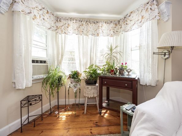 150 Harvard St, Whitman MA 02382