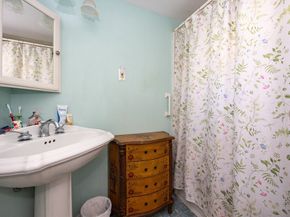 150 Harvard St, Whitman MA 02382