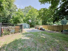 150 Harvard St, Whitman MA 02382