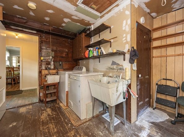 150 Harvard St, Whitman MA 02382