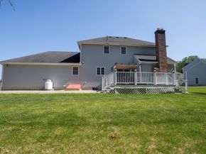 30 Briarcliff Dr, Auburn MA 01501
