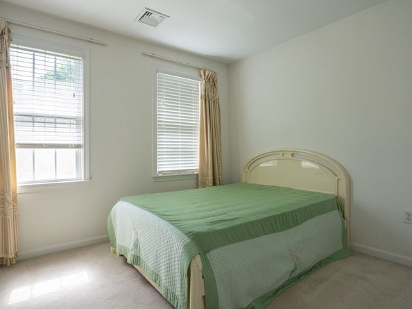 30 Briarcliff Dr, Auburn MA 01501