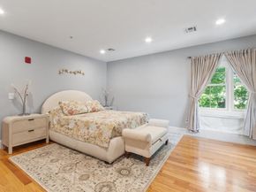76 South Ave 201, Natick MA 01760