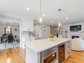 76 South Ave 201, Natick MA 01760