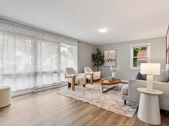 68 Charles St, Boston MA 02136